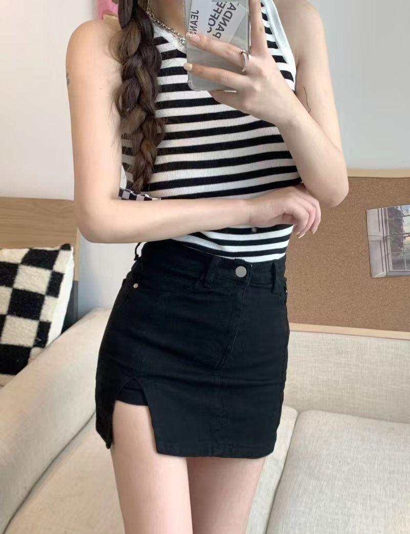 Product Introduction of Stretch Korean Style Denim Skirt Women's High Waist Anti-Exposure A- line Miniskirt and Divided Skirt Split Hip Skirt Summer 7