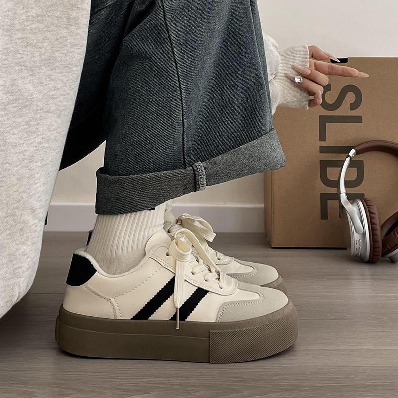 Giày dáng bata nữ thể thao đi học thể dục 2 sọc đế bằng dày Ulzang Full box phối màu sắc sảo Mã C7 SHOES Sneaker cho nữ, đế cao su đế thấp 3cm, màu trắng kem, da Pu, phù hợp với quần Jean, váy Nhung, Tặng kèm tất