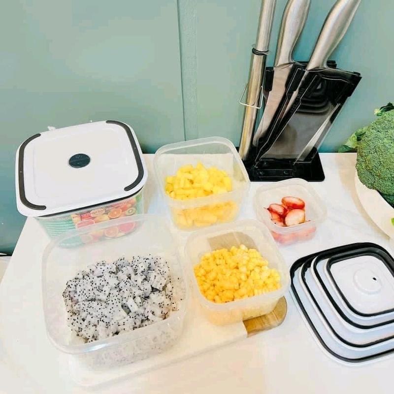 Set 5 Hộp Nhựa Đựng Thực Phẩm Để Tủ Lạnh Tiện Lợi Nắp Trắng 1