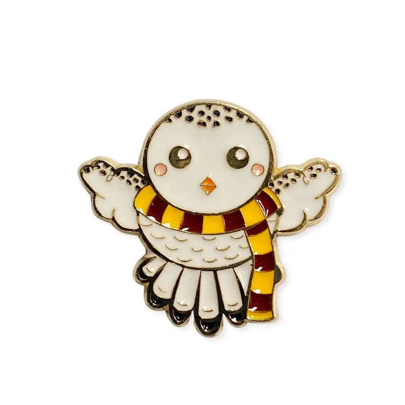 Scoop Pin Enamel Magic witches 64451201 4