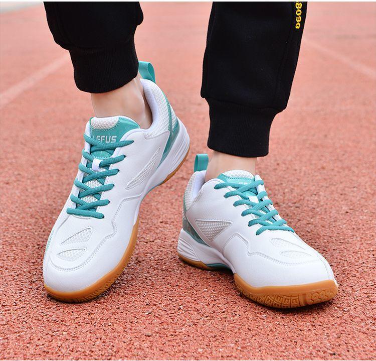 Product Introduction of Special Price Yunesik Badminton Shoes Men's Shoes Summer Breathable Mesh 2024 New Professional YY Badminton Women's Shoes Boy 19