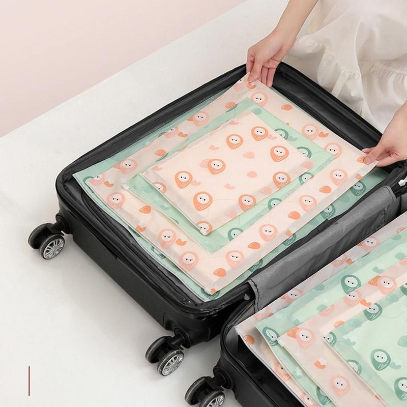 Product Introduction of Portable PE Storage Bag Green Pink Multi-sizes Zipper Sealing Bag High Quality Cartoon Nuts Organizing Package Pouch 20