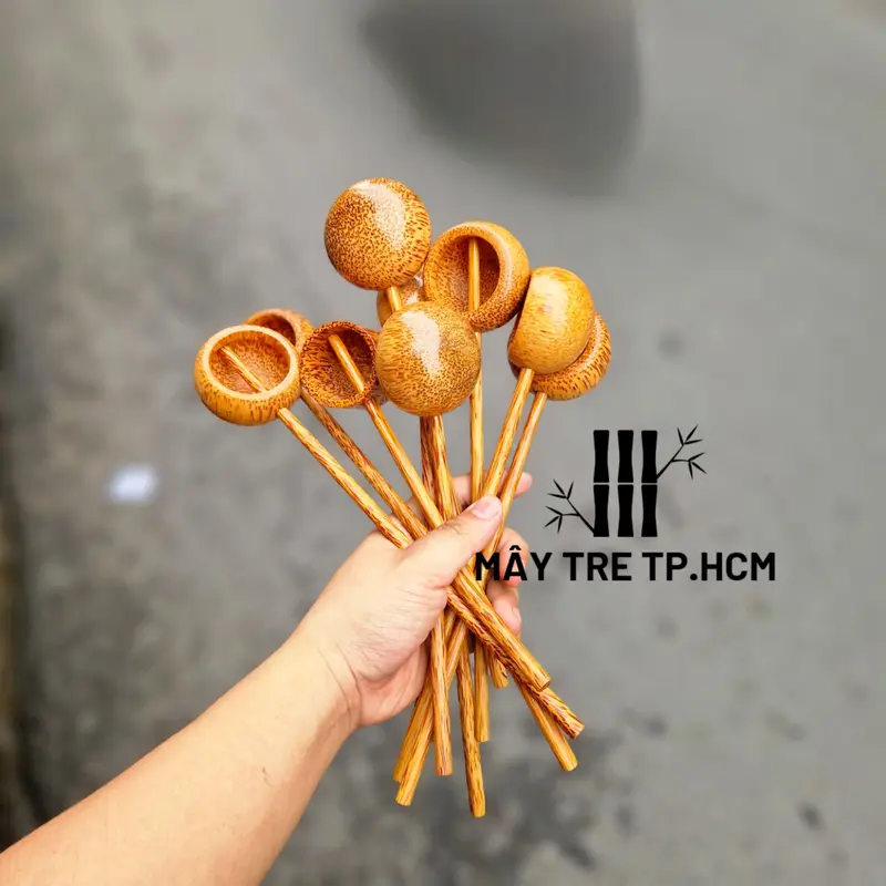 Cống múc rượu bằng gỗ dừa bến tre, gáo múc rượu, gáo múc nước trang trí chụp hình làm decor 7