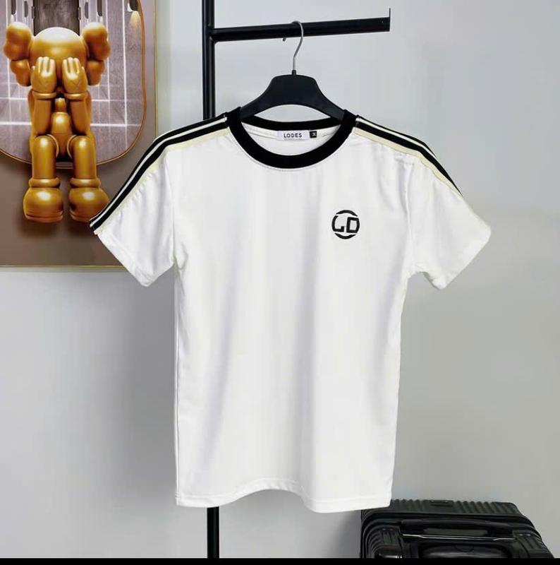 Áo thun nam nữ mẫu mới chất vải thun cotton co dãn thiết kế in chữ ngay ngực thời trang trẻ trung form chuẩn - NT 95 SHOP 2