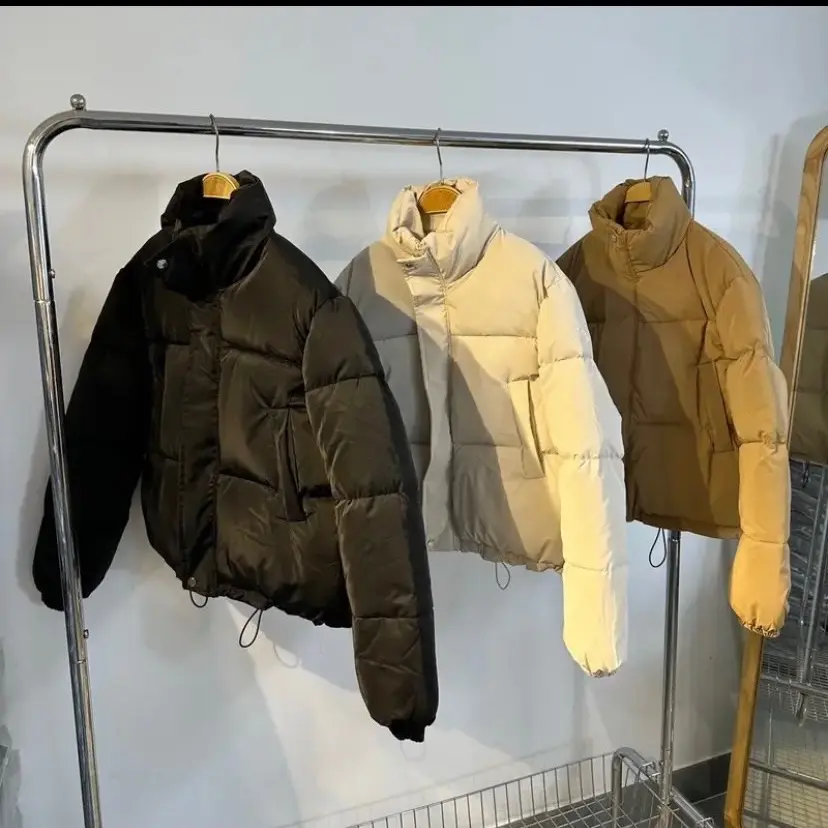 Áo phao béo, Áo khoác nữ phong cách trẻ trung. 3 Màu. M022222 Top Jacket Women Đen,Trắng,Nâu Vàng áophao caro