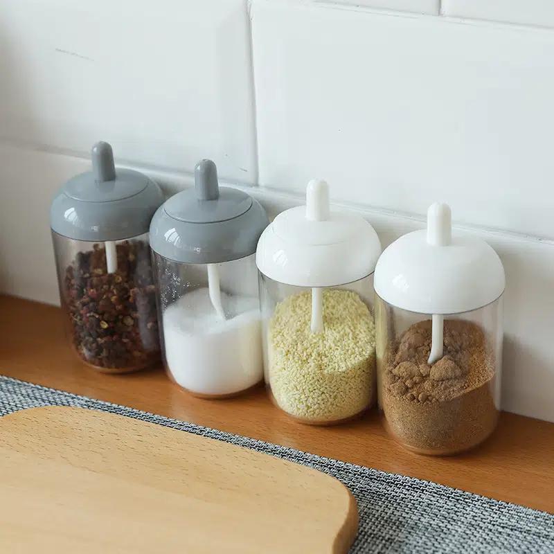 1pc Creative Seasoning Bottle Household Sealed Restaurant Kitchen Milk Bottle Style Seasoning Box 1