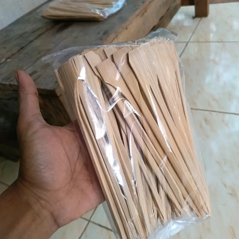 Tusuk sate yakitori 18cm isi 100 pcs/pack   tusuk sate jepang  Tusuk sate bendera 1