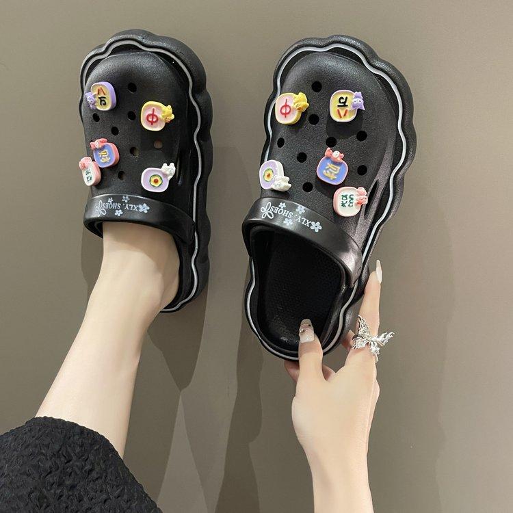 Product Introduction of Hole Shoes Eva Women's Platform plus Height Increasing Summer Outer Wear Closed Toe Non-Slip Deodorant Cartoon New Cool Beach 5
