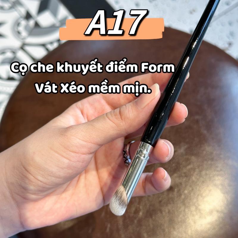 [Form Vát Xéo] Cọ Che Khuyết Điểm Lông Mềm Hot Trend A17