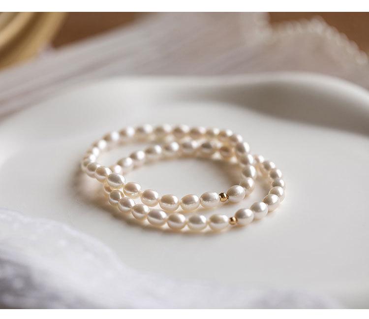 Product Introduction of Natural Freshwater Strong Light Small Rice-Shaped Beads Pearl Bracelet Female Stretch Retro Simple All-Match Niche Temperament Advanced Beaded 3