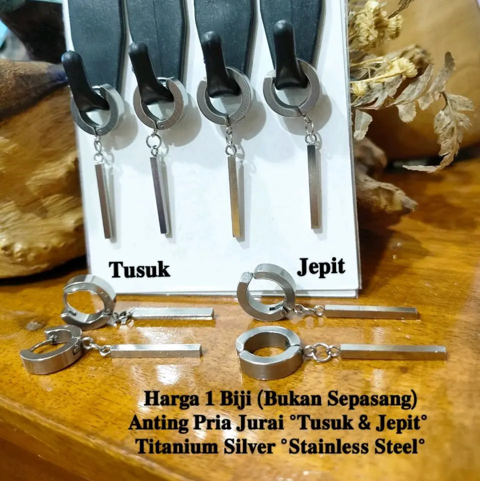 Anting jurai pria silver ala korea  stainless steel model tusuk dan jepit harga 1pcs Laki-laki
