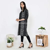 Gambar KI Outer Kimono Alesha Kinan Hitam Motif Wanita Tenun Blazer Jaket Simple Nyaman - Hitam, 4 dari KainIndonesiaco Kota Administrasi Jakarta Timur 5 Tokopedia