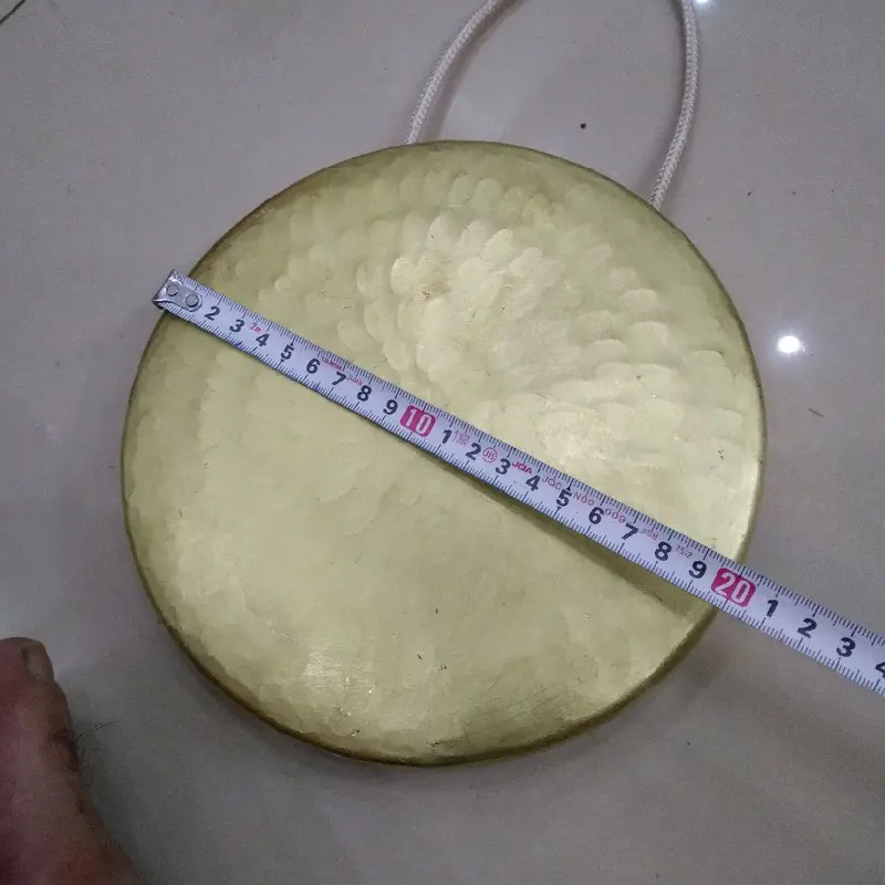 thanh la đồng màu vàng nguyên chất đường kính 20cm 0