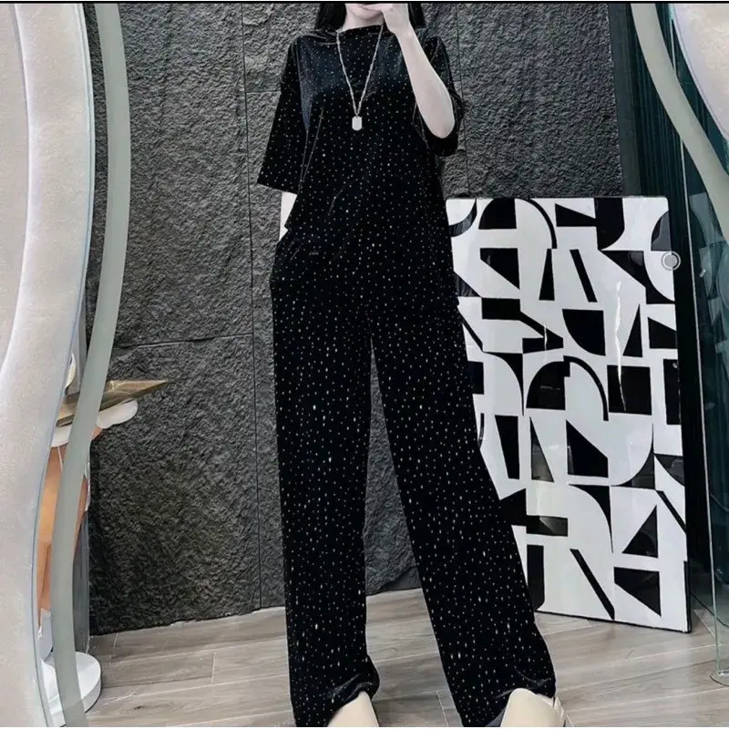 Set bộ nhung đính đá hottren from dáng Unisex Trẻ Trung