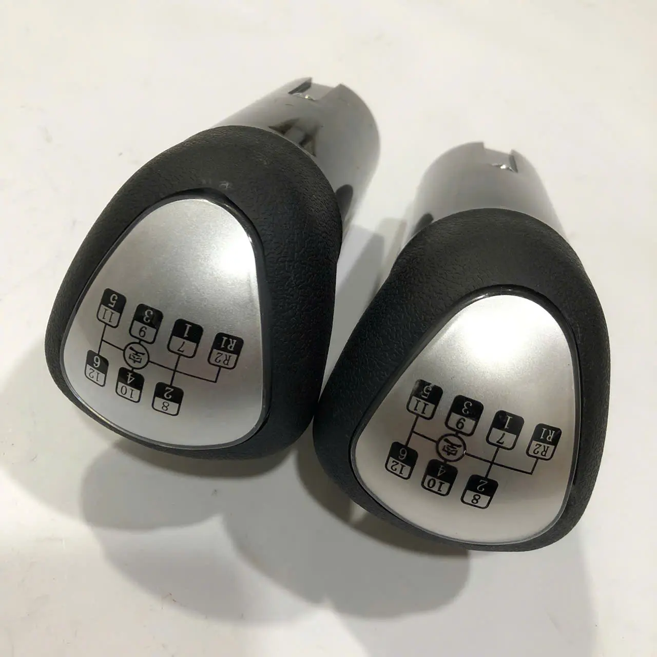 Tay nắm cần số 12 số xe tải Chenglong, Quả đấm số 12 số xe tải Chenglong, Tay nắm đi số 12 số xe Chenglong