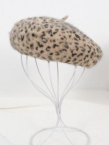 Leopard Print Fuzzy Beret, Vintage Trendy Beret Hat for Women, Fashionable Hat for Fall & Winter, Women's Hat for Daily Wear