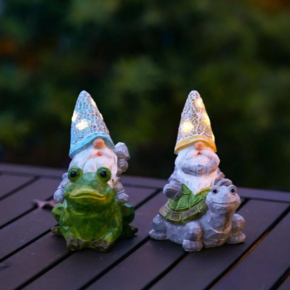 Solar Powered Garden Gnome Statue, Resin Gnome Sitting on Turtle/Frog Garden Ornament, Outdoor Decoration for Yard, Patio, Porch, Lawn, Pathway