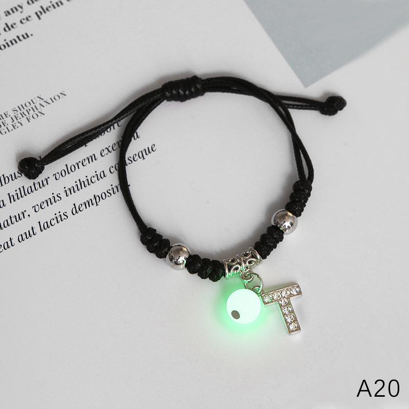 Product Introduction of สร้อยข้อมือตัวอักษรเริ่มต้น A-Z เรืองแสง เรืองแสงในที่มืด สร้อยข้อมือโซ่เชือกปรับได้ สำหรับผู้หญิงและผู้ชาย แฟชั่นคู่รัก ของขวัญ 24
