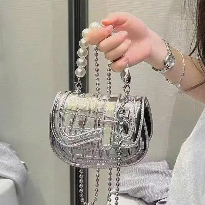 Túi Xách Nữ Mini Đeo Chéo Phối Quai Ngọc Trái Tim Xinh Xắn Hiếu Túi Store 573 Bag Đeo Vai Nhung Da