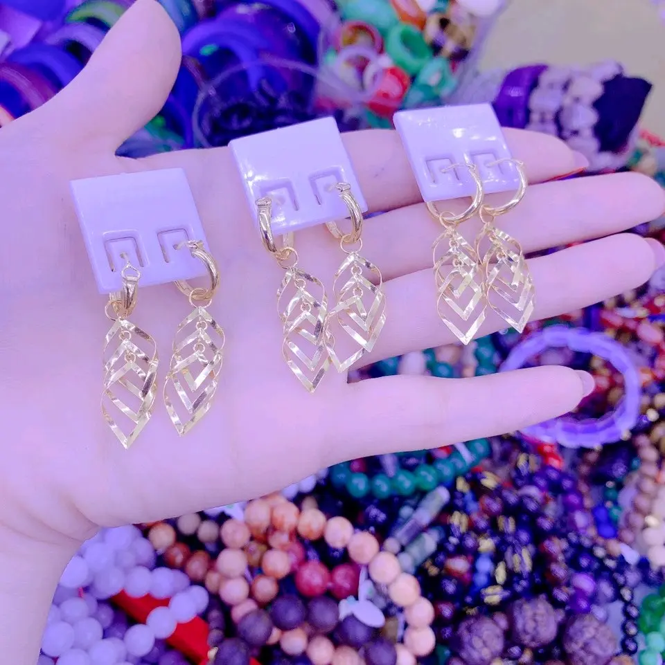 B32. Bông tai lá 3 tầng vàng non cao cấp Women