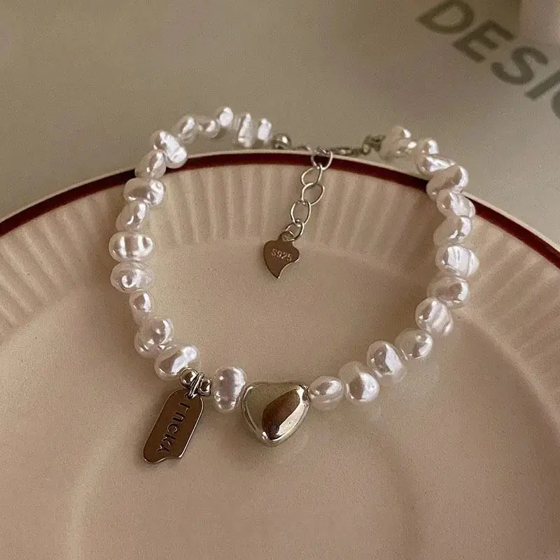 [ 16k People Collected] Unique Sweet Cool Ins Heart Bracelet Temperament Lucky Niche Wristband Unique Hand Jewelry Versatile High-end Bracelet