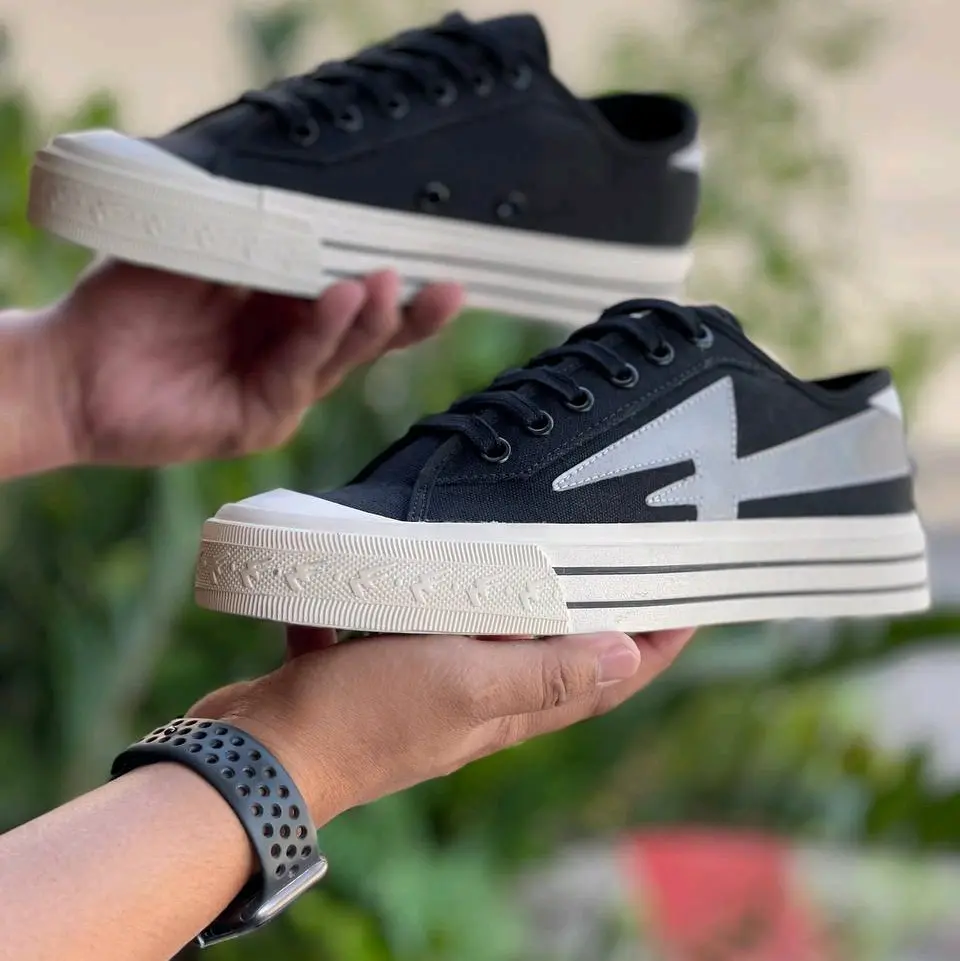 [BISA NYALA] Sepatu Sneakers Aekoshoes VOLKLHE Pria Wanita Original Produk Lokal Indonesia Casual Shoes