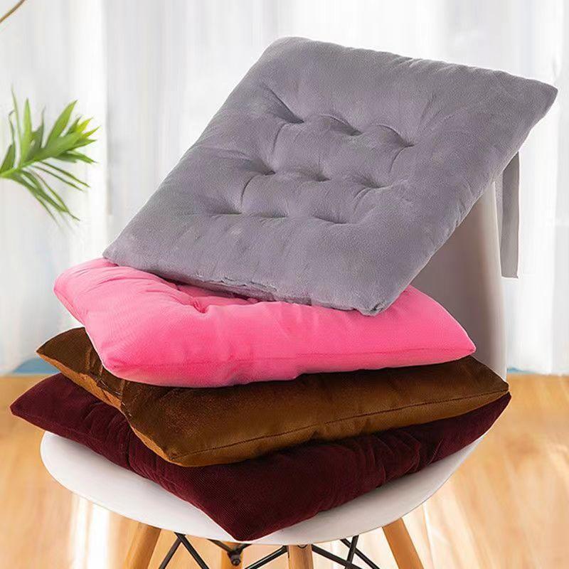 Product Introduction of Thickened butt cushion, special chair cushion for bedroom, detachable and washable simple design, suitable for office chairs, comfortable hip cushion, enhance sitting experience 11