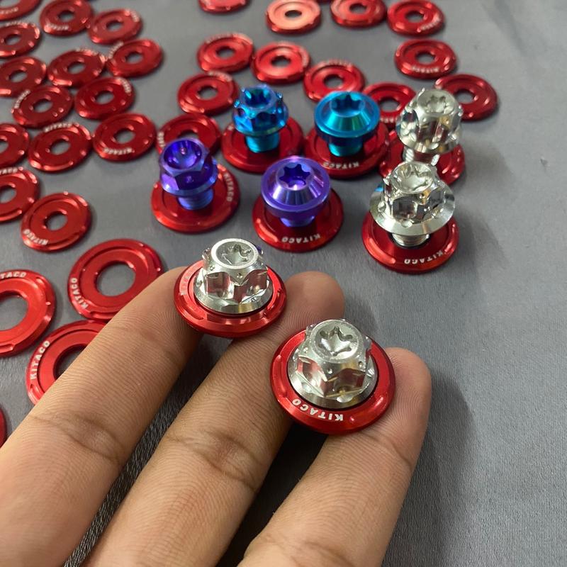 Ốc kính salaya( 1 con) kèm long đền kitaco- ốc titan kèm long đền đỏ ốc kiếng- ốc chân gương Phụ Tùng Phụ Kiện