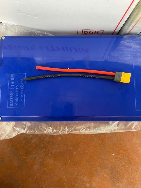 Bin xe điện Lithium AC quy, tuổi thọ lên đến 10 năm 3