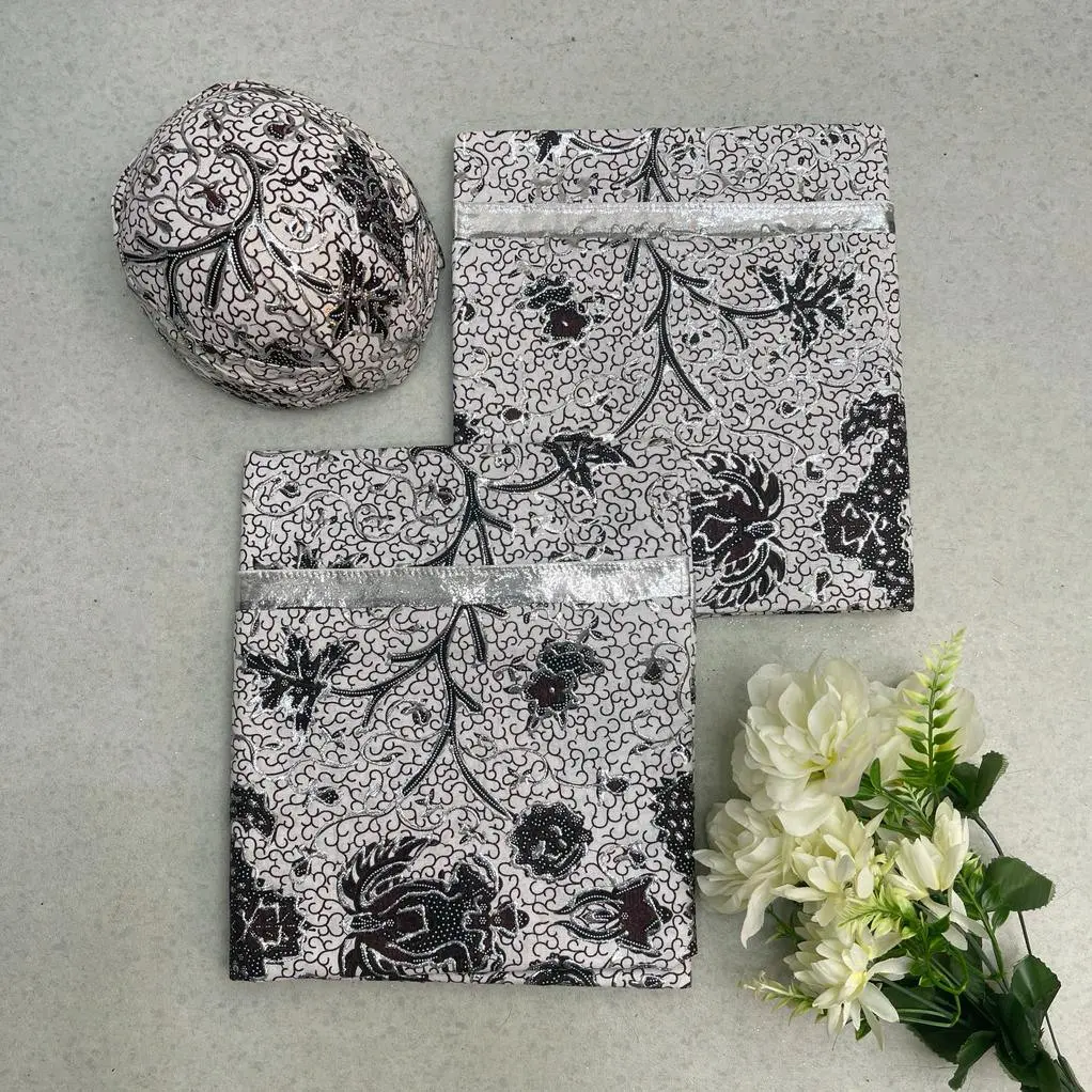Set kain jarik pengantin dan blangkon | Kain jarik pengantin prada