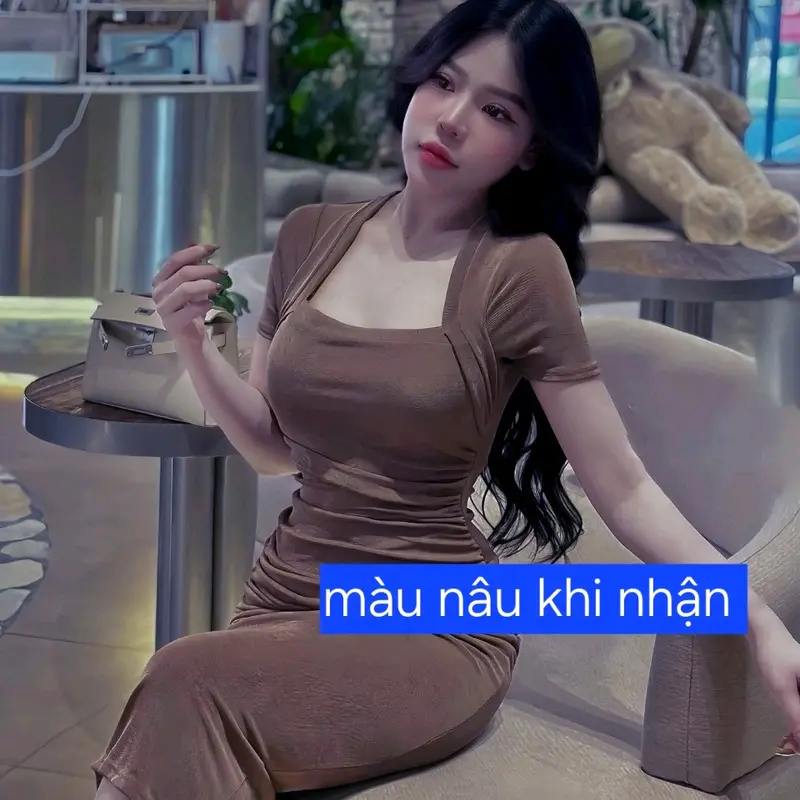 Đầm body dáng dài ôm gọn, tay ngắn chất thun co giãn thoáng mát nâu và đen 5