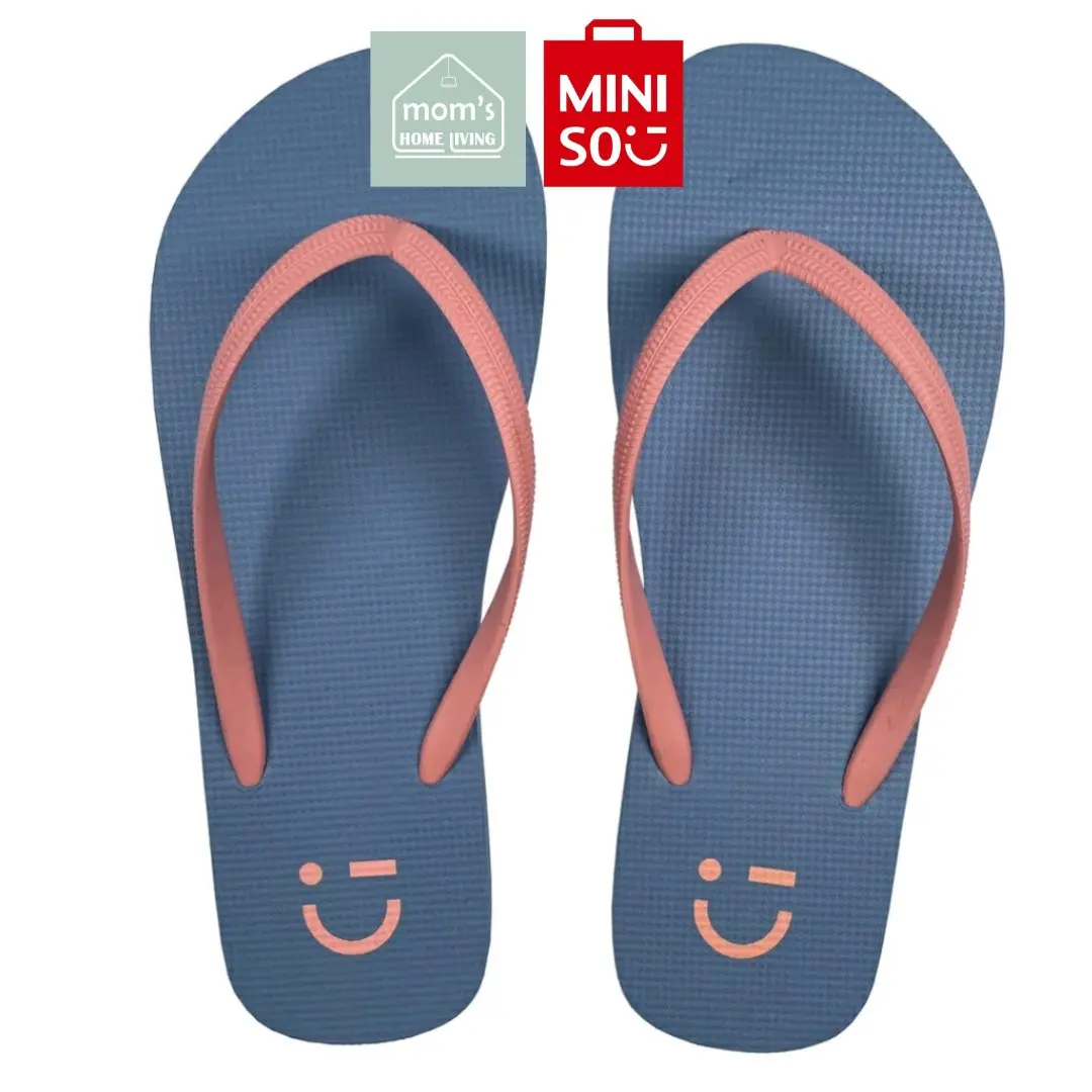 MINISO Sandal Wanita Jepit Sendal Cap Smile Wanita Flip-Flops Pakaian Luar Mode Sandal Karet Wanita Lembut Dan Nyaman Pantai