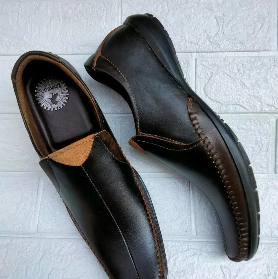 sepatu kasual pria kulit asli terbaru termurah Luar Ruang