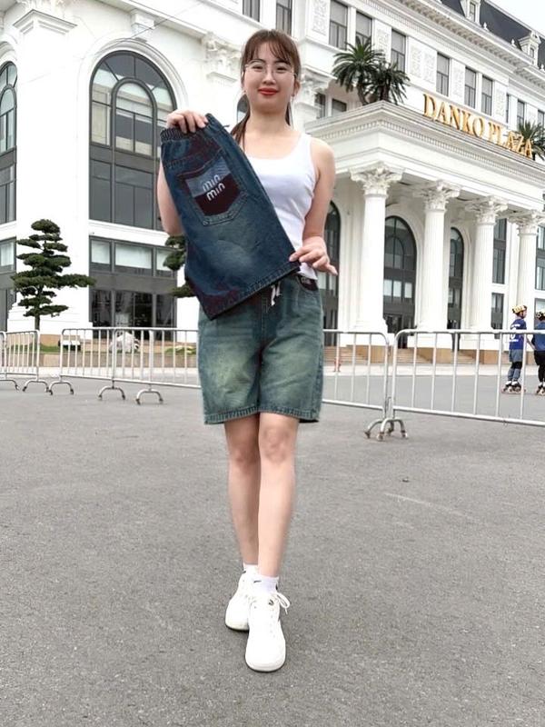 Quần Short Jeans Nữ Cạp Chun Lưng Cao, Quần Bò Nữ Trẻ Trung Năng Động 1