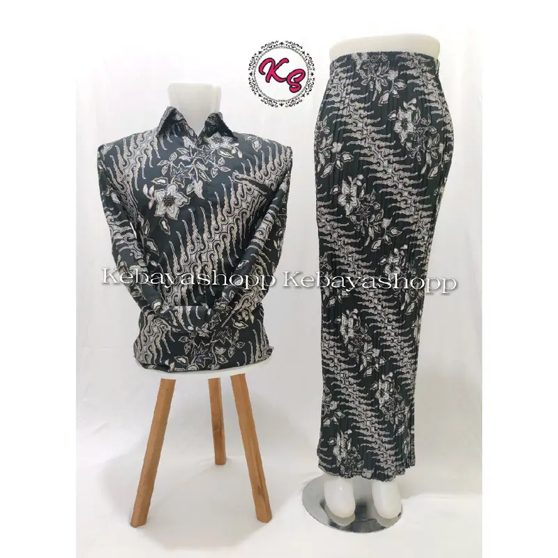 couple kemeja batik panjang dan rok plisket batik Baju Kancing Katun Kondangan Lembut Seragam Wanita Pasangan 1