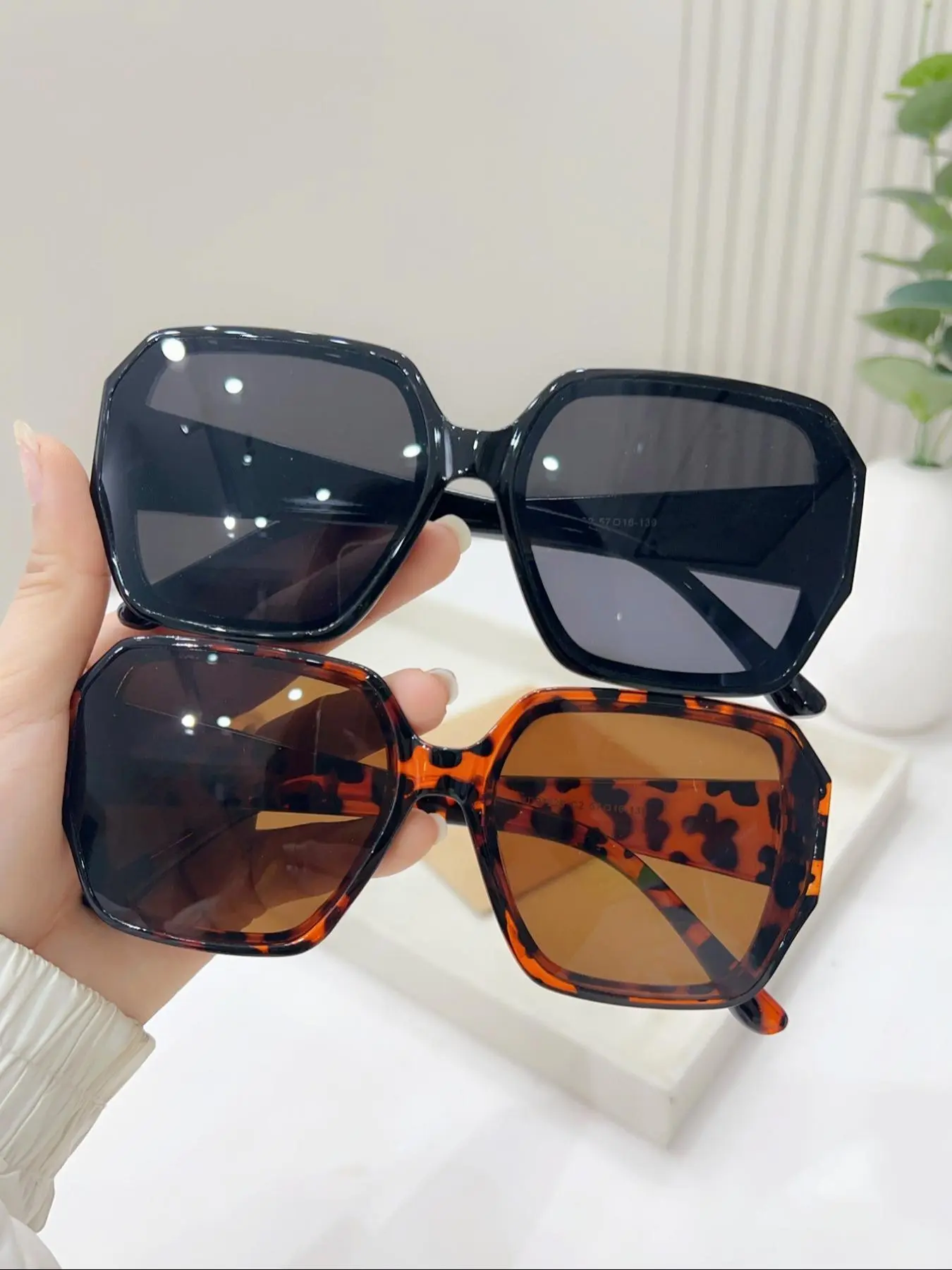 Women's Fashionable Tortoiseshell Print Sunglasses, Trendy Casual Sunglasses for Everyday Use, Fashion Accessories for Outdoor Activities