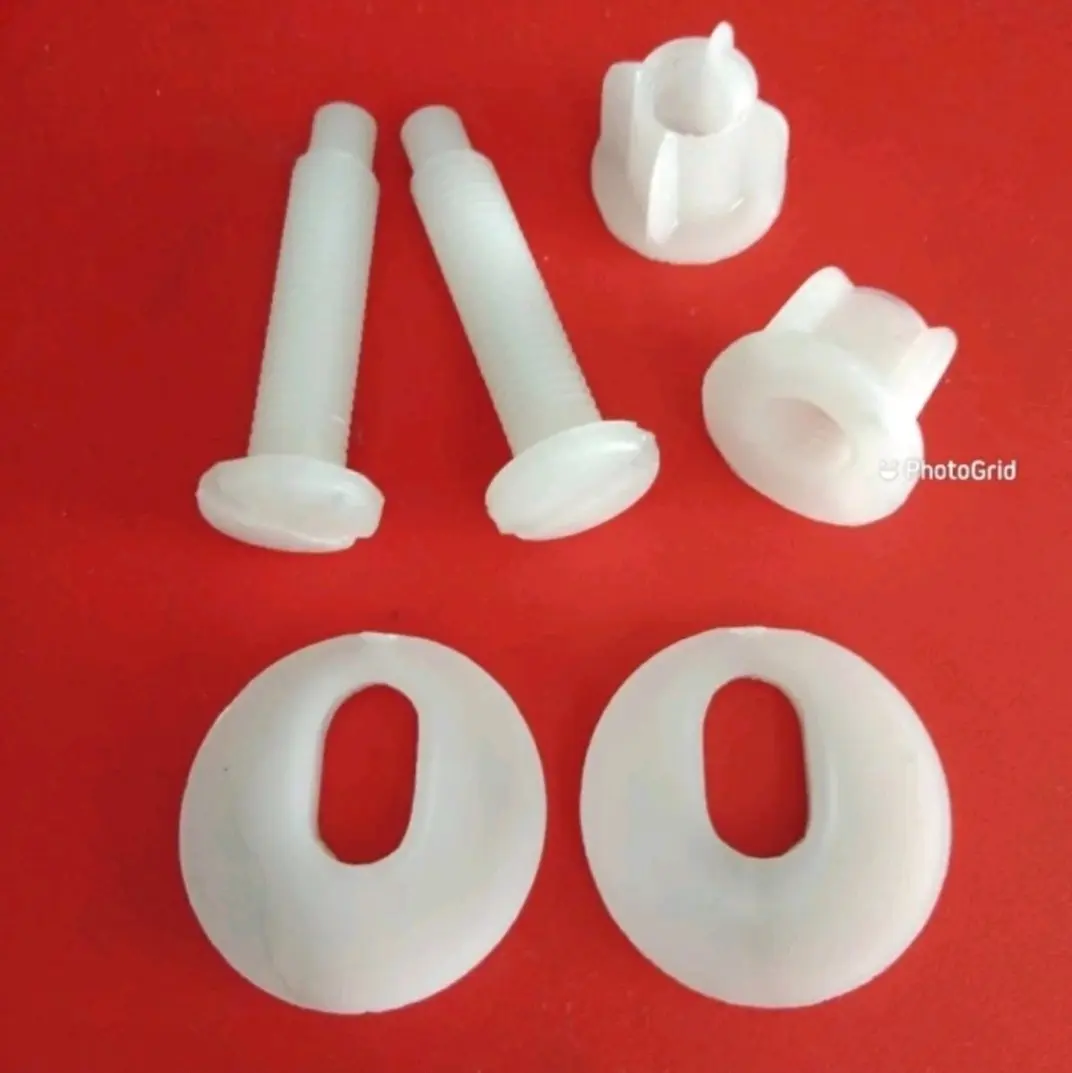 BAUT TUTUP KLOSET MODEL TOTO 108 Plastik