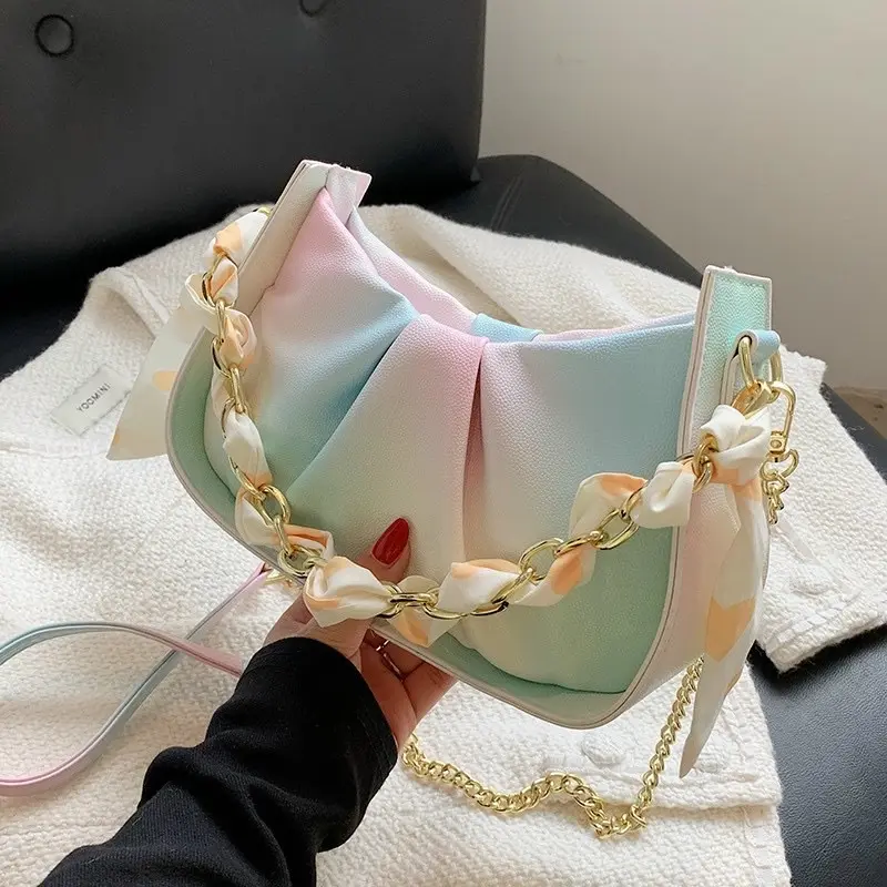 Túi xách nữ đeo chéo kẹp nách đeo vai đi chơi thời trang xích khăn Hiếu Túi Bag Women Kem