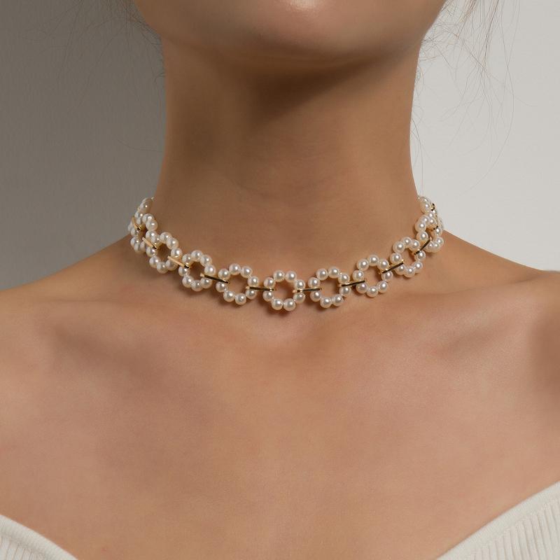 Product Introduction of White Imitation Pearl Beads Choker Clavicle Chain For Women Handmade Elegant Strand Bead Necklace Wedding Jewelry Collar Gifts 2
