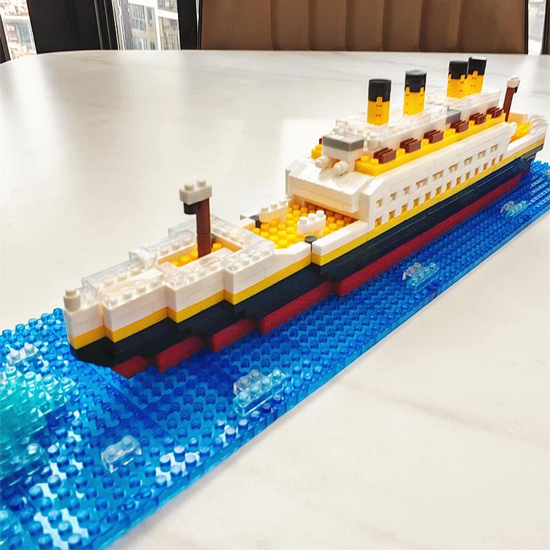 Product Introduction of Titanic Building Block Set Toy For Kids Historical Film Boat Micro Mini Ship Desktop ornament DIY Gifts For Adults Boys 1