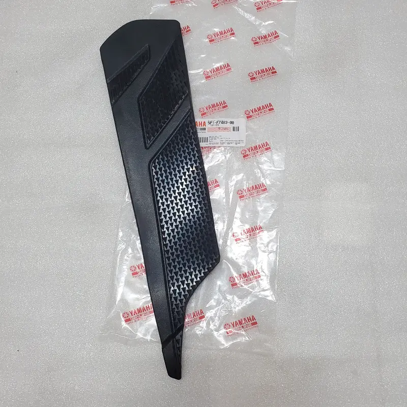 Lót sàn, cao su để chân Nouvo 4-5-6 zin Yamaha VN - 1DB-F7484-00/ 1DB-F7483-00 3