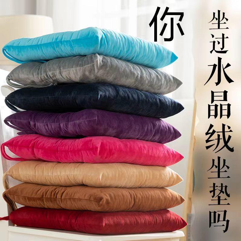 Product Introduction of Thickened butt cushion, special chair cushion for bedroom, detachable and washable simple design, suitable for office chairs, comfortable hip cushion, enhance sitting experience 16