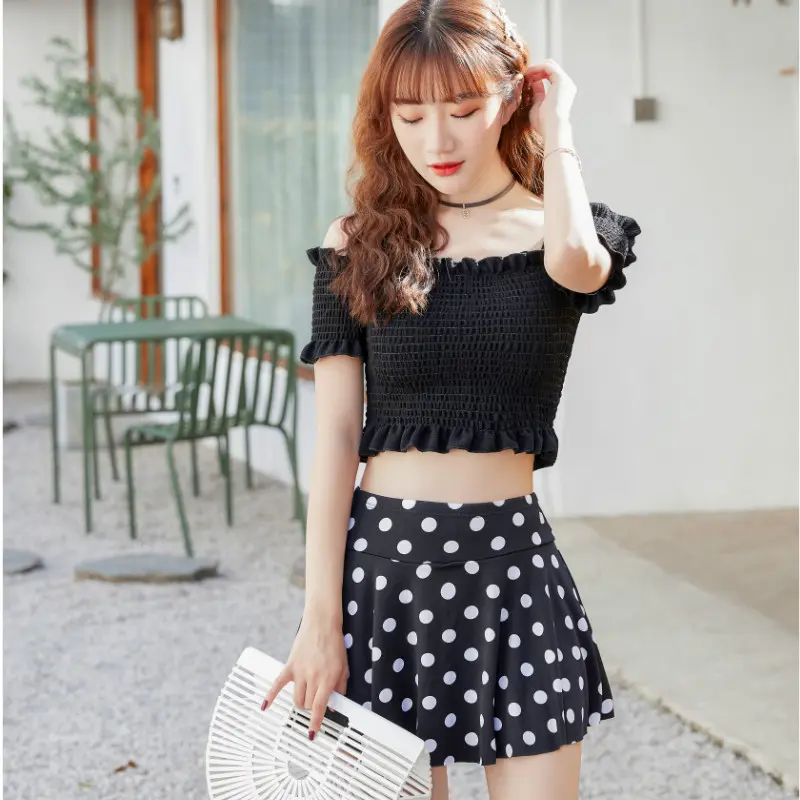 Korean Style Ins Hot Selling Swimsuit for Women Two-Piece Set Skirt Style Fresh Student Girl Polka Dot Swimwear