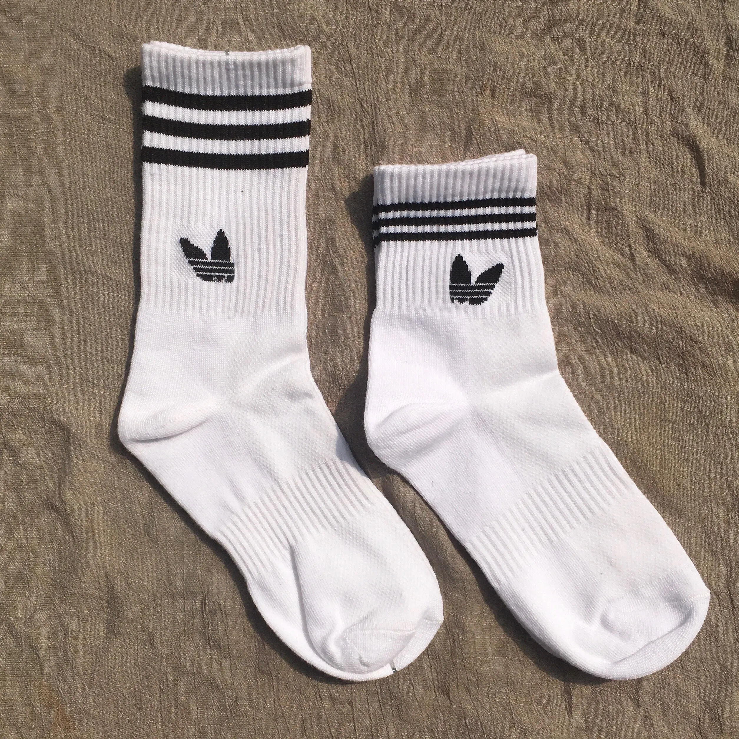 Tất Vớ ADASS Trắng  Thể Thao Nam Nữ Cổ Cao ,Cổ Trung Thời Trang Unisex Style Hàn Quốc.