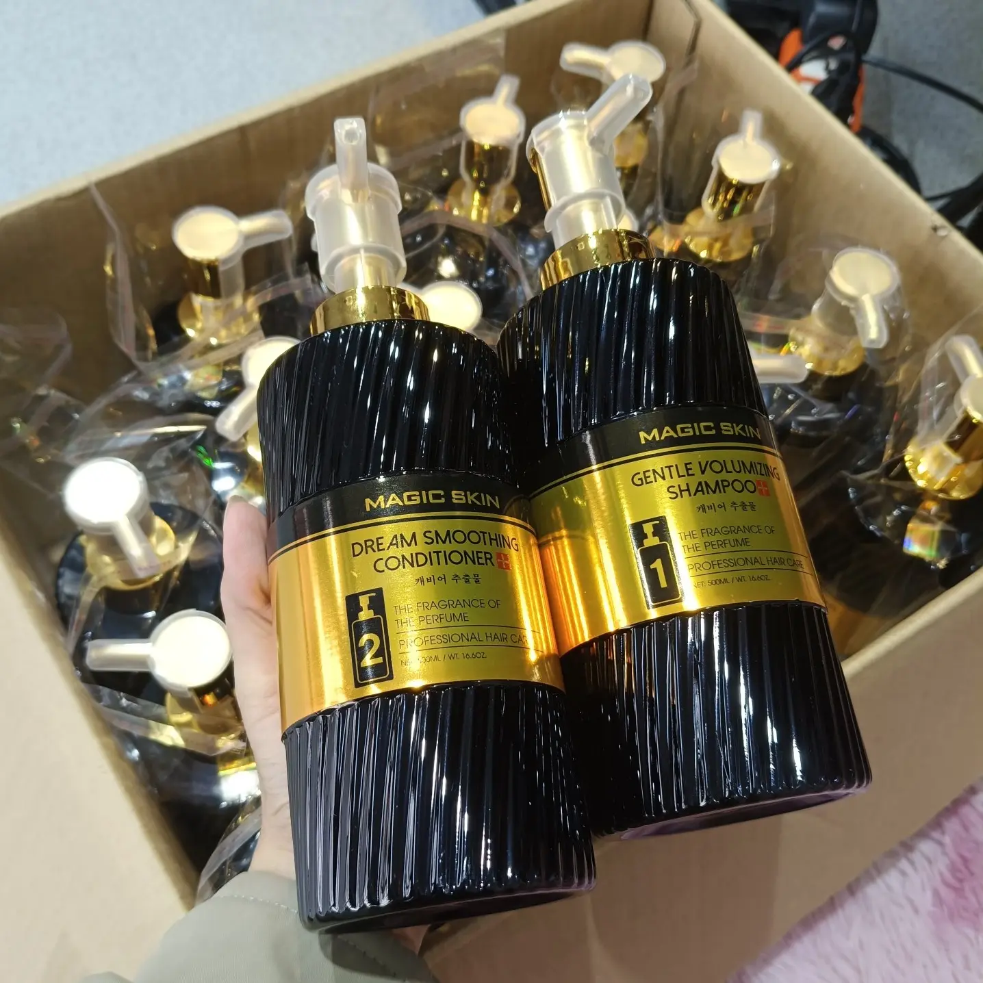 Bộ dầu gội,xả magic skin(size 500ml 1 chai )