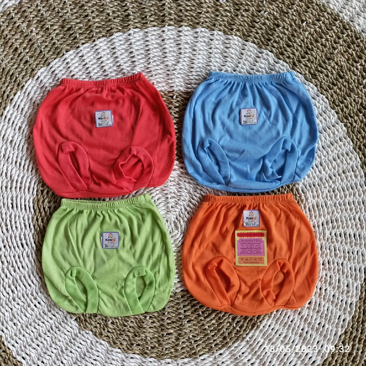 Celana POP / Kacamata Polos Warna Cerah Stabilo SNI Kinara 0-06 bln