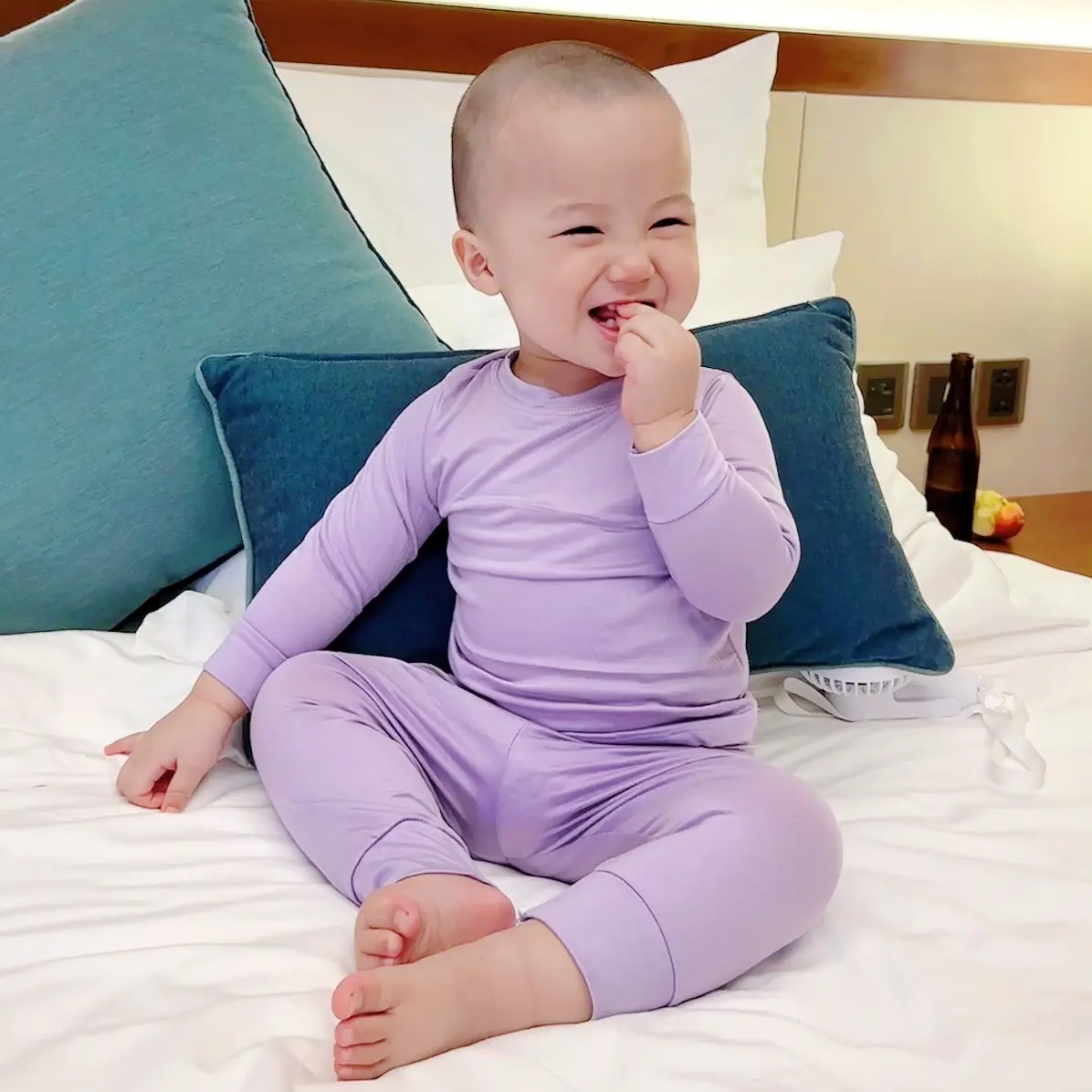 Bộ TAY DÀI QUẦN DÀI thun lụa lạnh cho bé trai , bé gái ( 5-17kg ) CHUCHOE