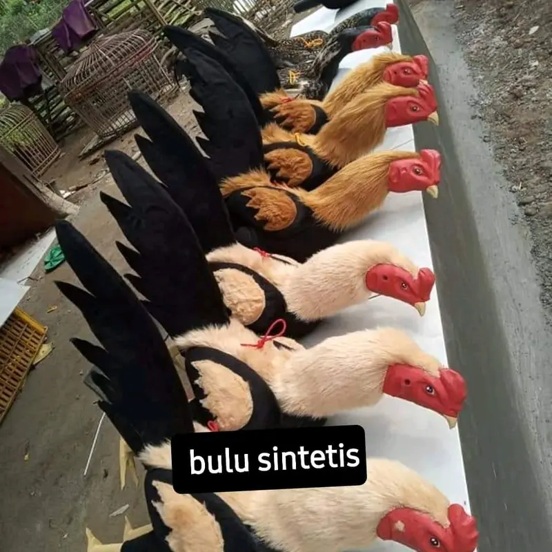 boneka ayam sintentis 0