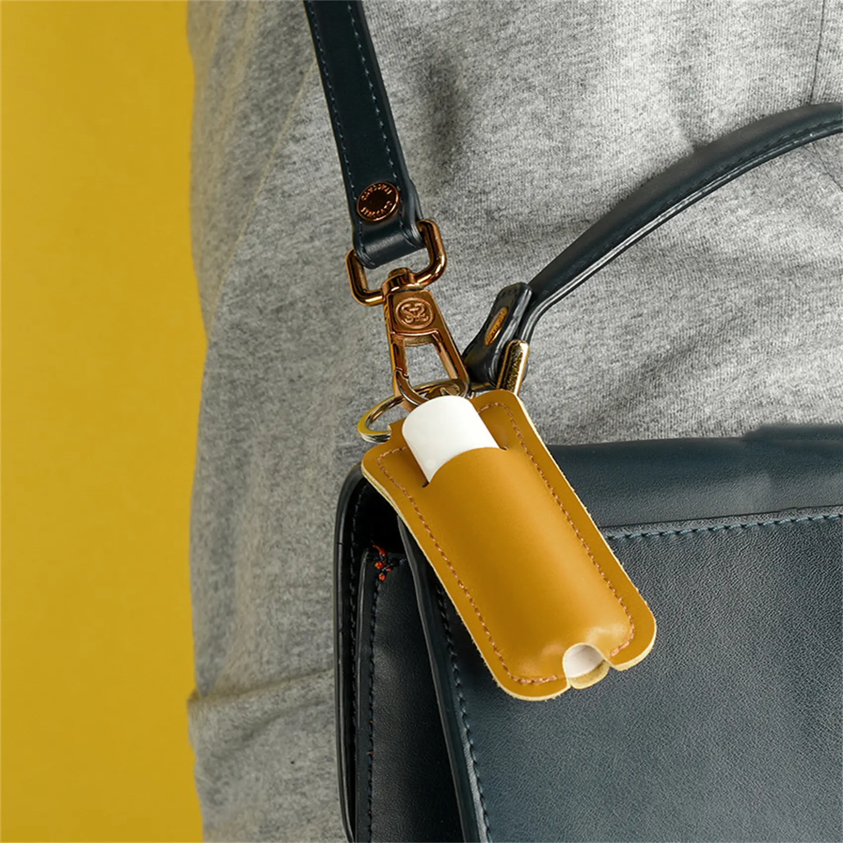 Lipstick Lip Gloss Bag Keychain Holder Portable Lip Balm Bottle Packaging Cover Key Chain