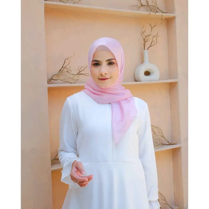 Hijab Segiempat Bella Square New Warna Best Seller Pollycotton Premium 110x110cm - Polycotton, Muslim, Basic, Lembut, Nyaman 4
